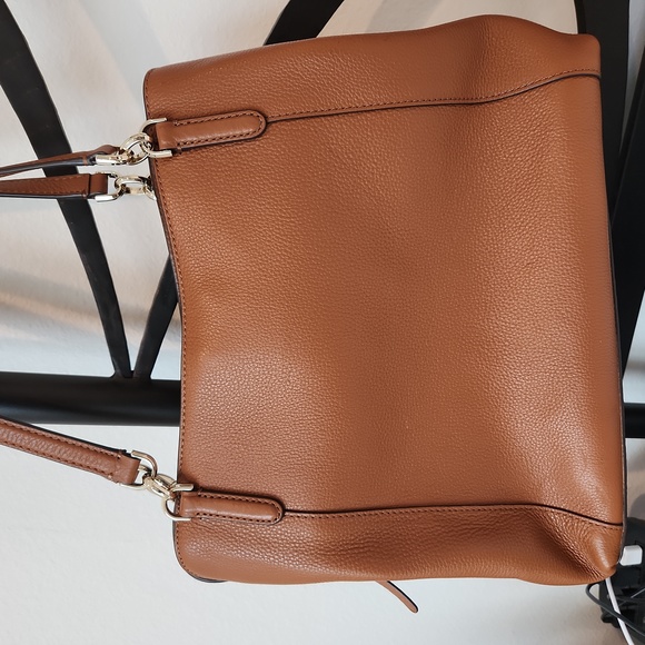 Kate Spade Purse - Picture 2 of 14